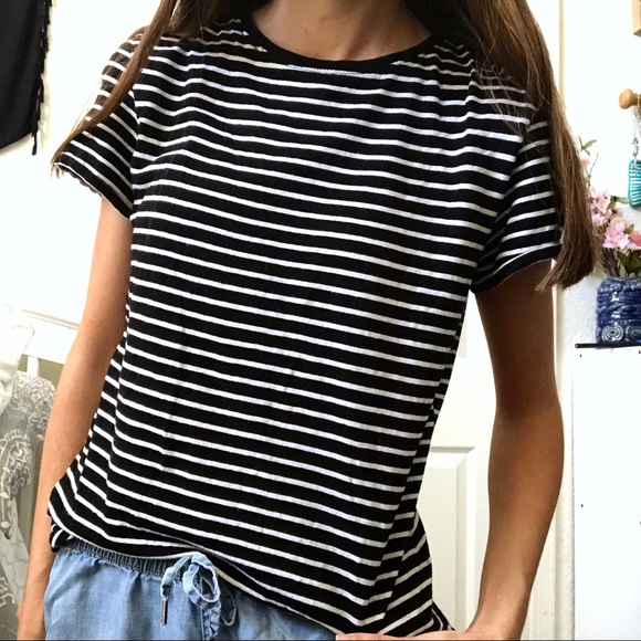black and white striped shirt womens outfit
